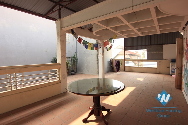 Spacious furnished house with 4 bedrooms and 4 bathrooms for rent in Tay Ho.